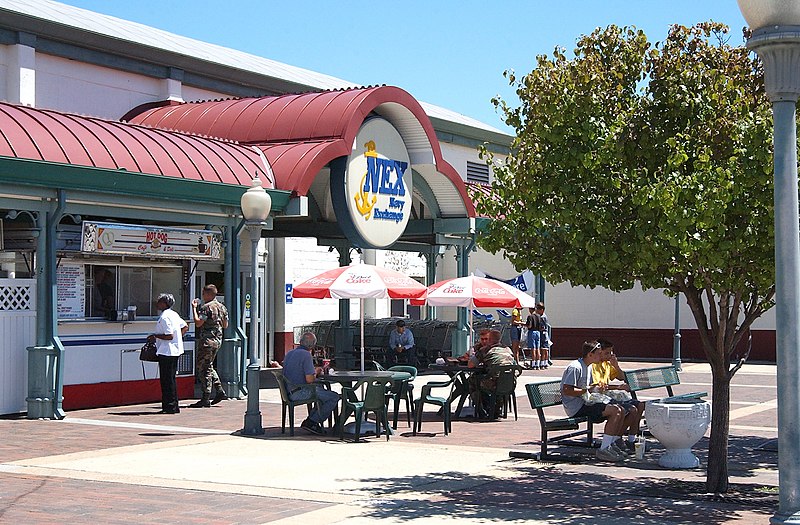 File:US Navy 020807-N-0872M-501 View of the entrance to the Navy Exchange located at Naval Base Little Creek.jpg