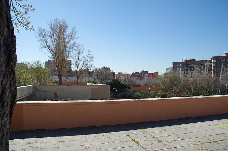 File:VIEW , ®'s - DiDi - RM - Ð 6K - ┼ , MADRID PARQUE de PEÑUELAS JARDÍN - panoramio (59).jpg