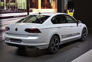 File:Volkswagen Passat B8 Variant GTE (2019) IMG 2658.jpg - Wikimedia  Commons