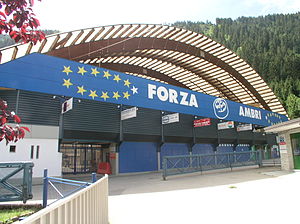 Exterior view of the Pista la Valascia in summer 2005