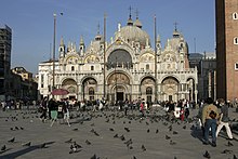 Venice - St. Marc's Basilica 02.jpg