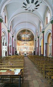 Fichier:Villemur-sur-Tarn_l’église_St_Michel_interieur.jpg