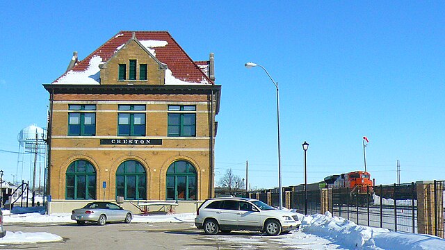 Former CB&Q depot, constructed in 1899, now used as City Hall and Amtrak station