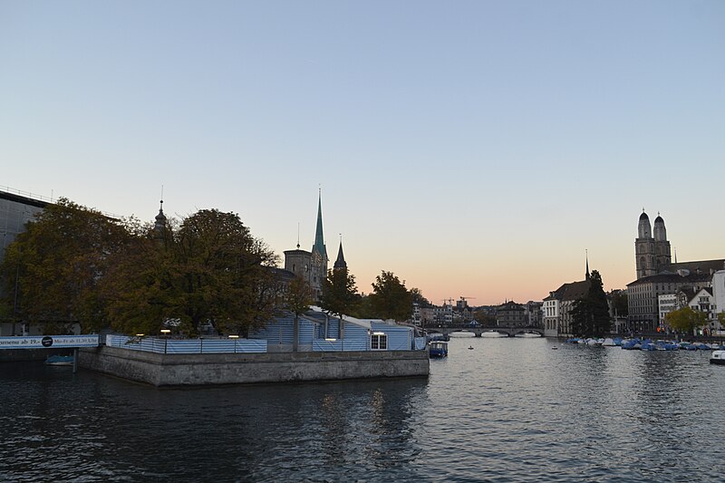 File:Zurich - Day One (45295622842).jpg