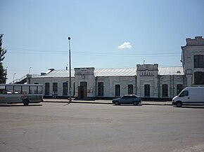 Умань-залізничний вокзал 2.JPG