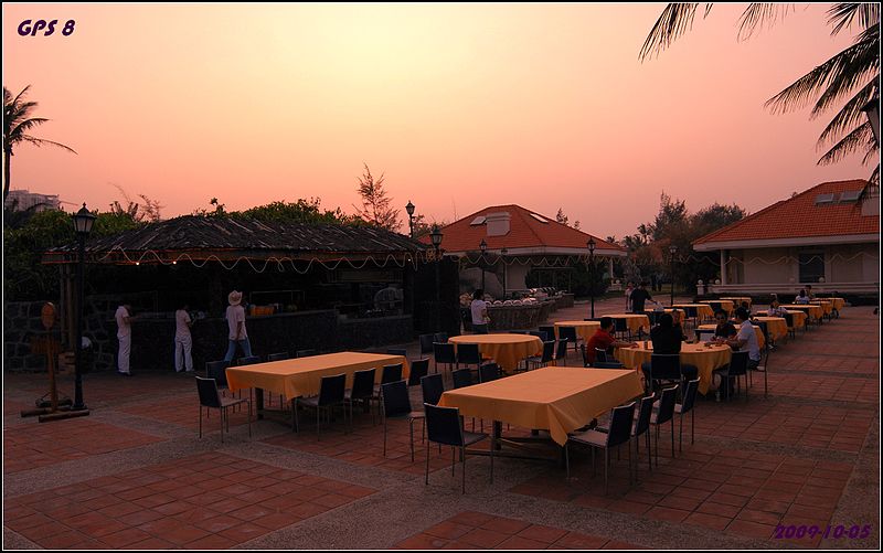 File:贵族游艇会BBQ - panoramio.jpg