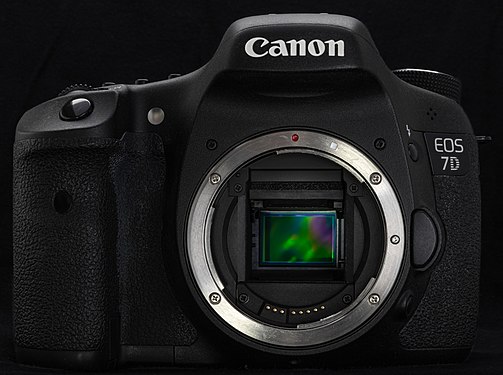 APS-C - sensor in the digital SLR camera Canon EOS 7D