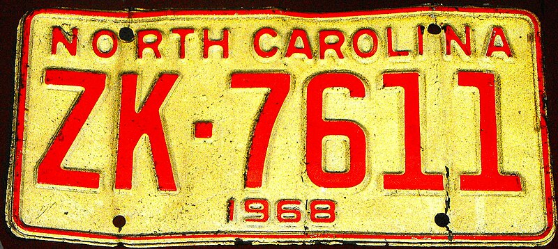 File:1968 North Carolina license plate ZK-7611.jpg