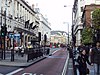 Vista di Piccadilly dal Meriden Hotel, guardando verso Piccadilly Circus