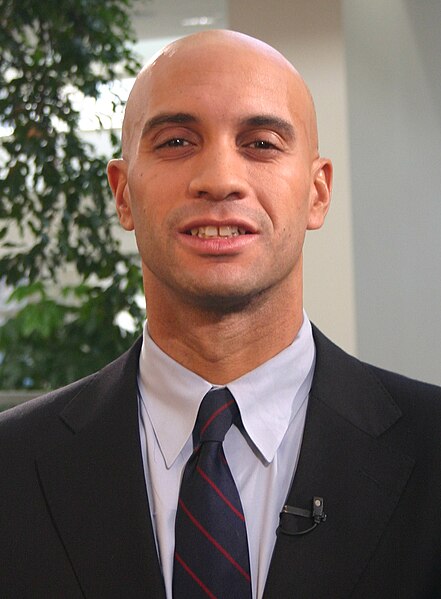 File:Adrian Fenty, 2006.jpg