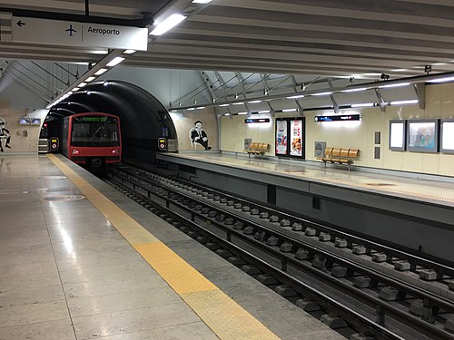 Aeroporto Metro (red line) in Lisbon