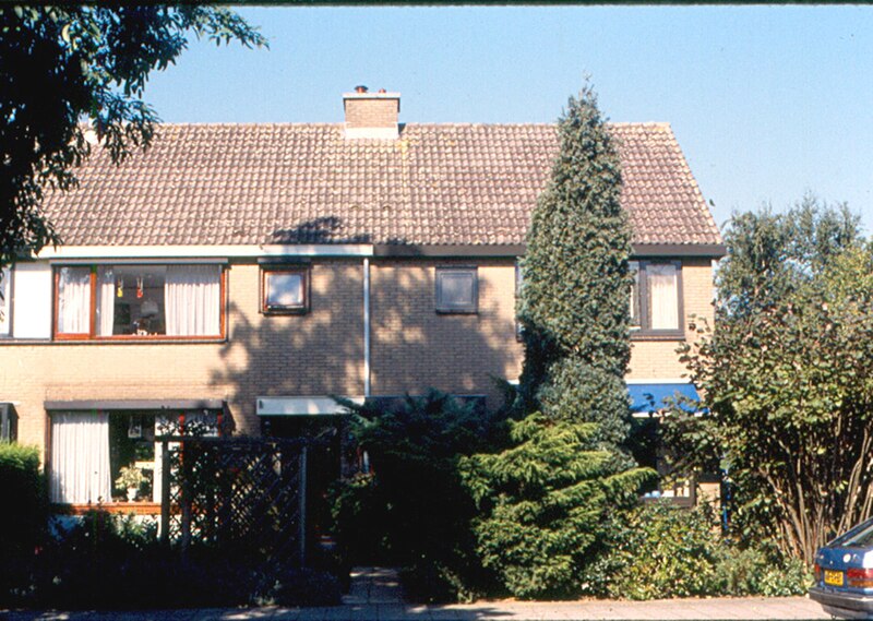 File:Alblasserdam - Our Hosts' House (2426153443).jpg