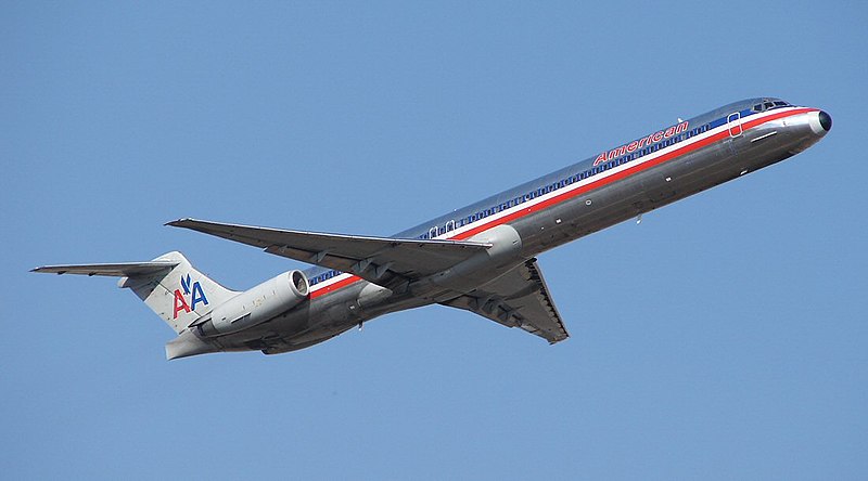 File:American Airlines MD-80 (435551097).jpg