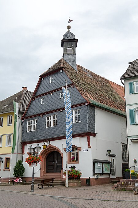 Amorbach, Marktplatz 1 001