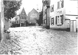 Hochwasser in der Bachgasse in Auerbach