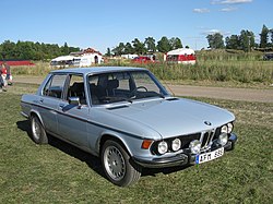 BMW 2500 E3 (13463677203).jpg