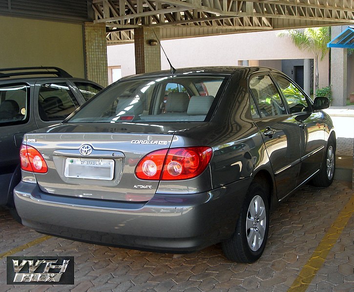 Ficheiro:BSB Flex cars 130 09 2008 Toyota Corolla logo Flex blur.jpg