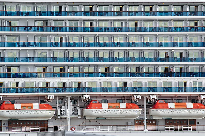 File:Balconies Cruise Ship Southampton 2016.jpg