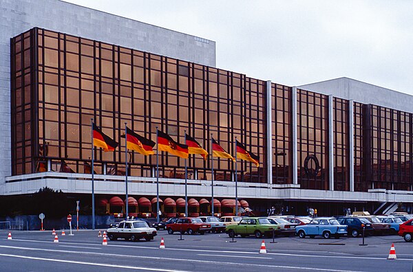 The Palace of the Republic in July 1990, three months prior to German reunification