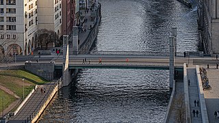 <span class="mw-page-title-main">Rathaus Bridge</span> Bridge in Berlin, Germany