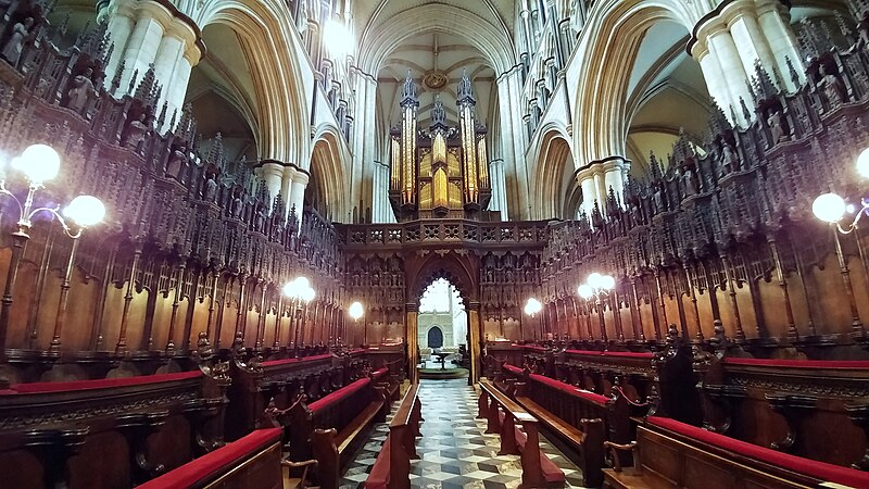 File:Beverley Minster (35073090884).jpg