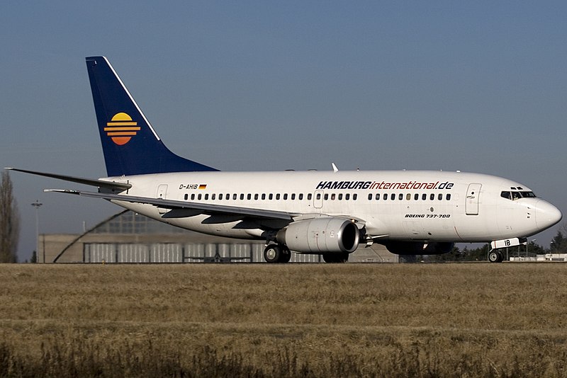 File:Boeing 737-73S, Hamburg International JP6178030.jpg