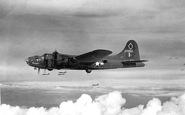 Boeing B-17F of 346th Bombardment Squadron, 99th Bombardment Group