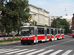 Tramvaj Tatra KT8D5N v Brně