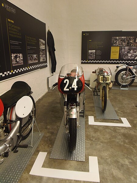 File:Bultaco TS TSS and TSS MK2.JPG