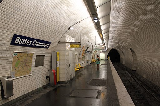 Buttes Chaumont metro station