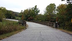 Meriam Creek Bridge 002.jpg