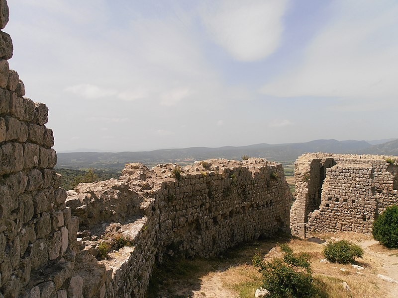 File:Castle of Aguilar081.JPG