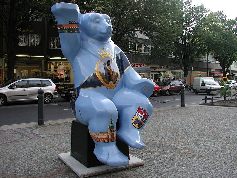 File:Charlottenburg-Buddy2.JPG