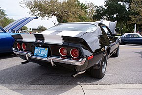 1972 Camaro Z28 Rally Sport con gran alerón trasero