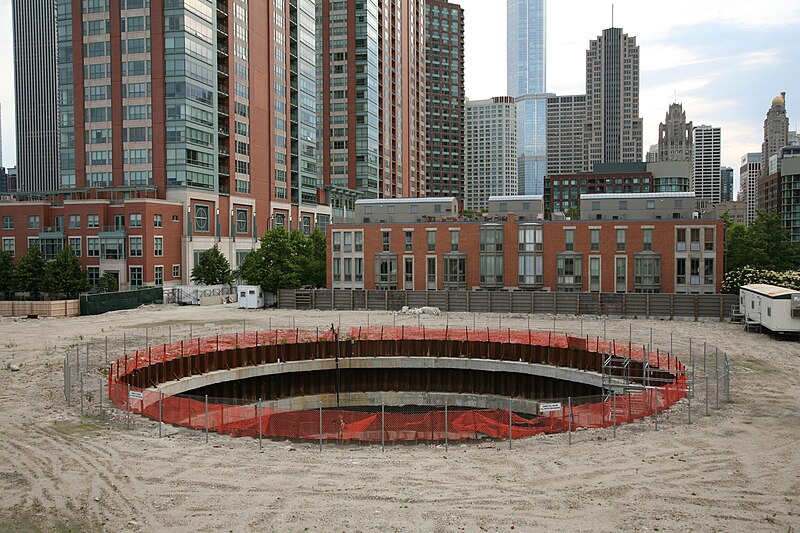 File:Chicago Spire pit.jpg