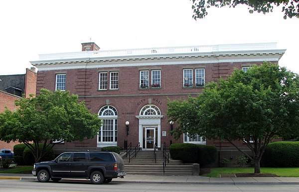 City Hall, located within the historic commercial district and formerly used as a Post Office and federal building