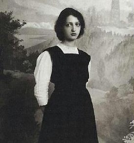 Clara Haskil fiatalon.jpg