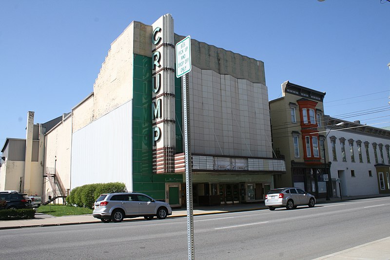 File:Crump Theatre (Columbus, Indiana).jpg