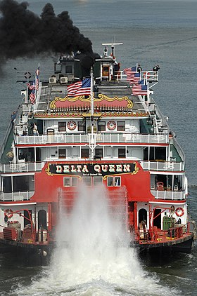 The Delta Queen at the start of the 2008 race DeltaQueen2008.jpg