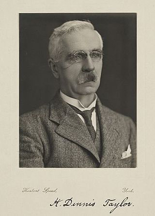 <span class="mw-page-title-main">Harold Dennis Taylor</span> English optical designer (1862–1943)