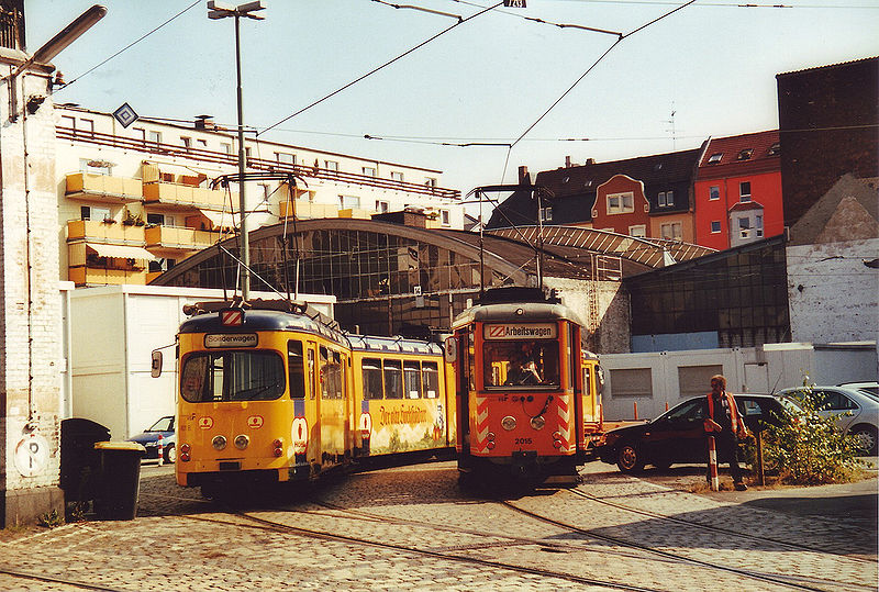 File:Depot Bornheim+ArbWg2015+O-Wagen801 26082001.jpg