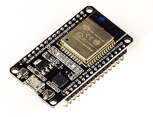 ESP32 module with VCP