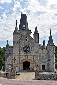 Eglise-Notre-Dame-à-Le-Bourg-Dun-DSC0-774.jpg