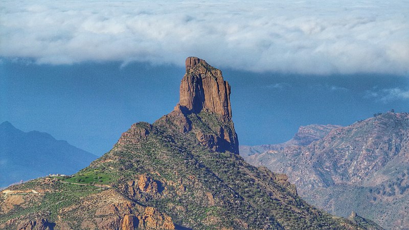 File:El mar de nubes sobre El Bentayga Gran Canaria - Flickr - El Coleccionista de Instantes.jpg