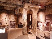 土崎みなと歴史伝承館内に再現された「被爆倉庫」の内部