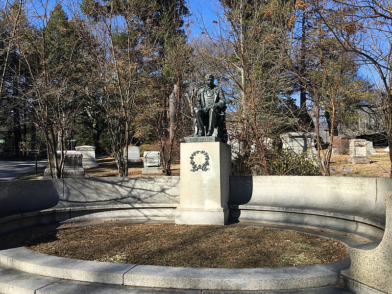 File:Forest Hills Monument.JPG