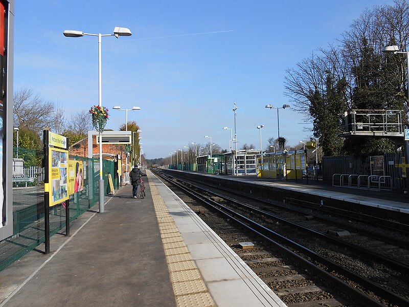 File:Freshfield railway station (2).JPG