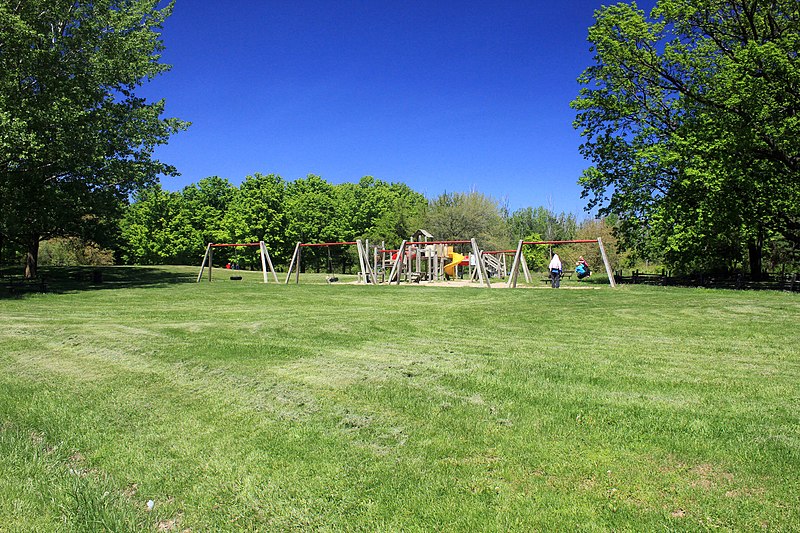 File:Gfp-canada-ontario-bronte-creek-state-park-playground-area.jpg