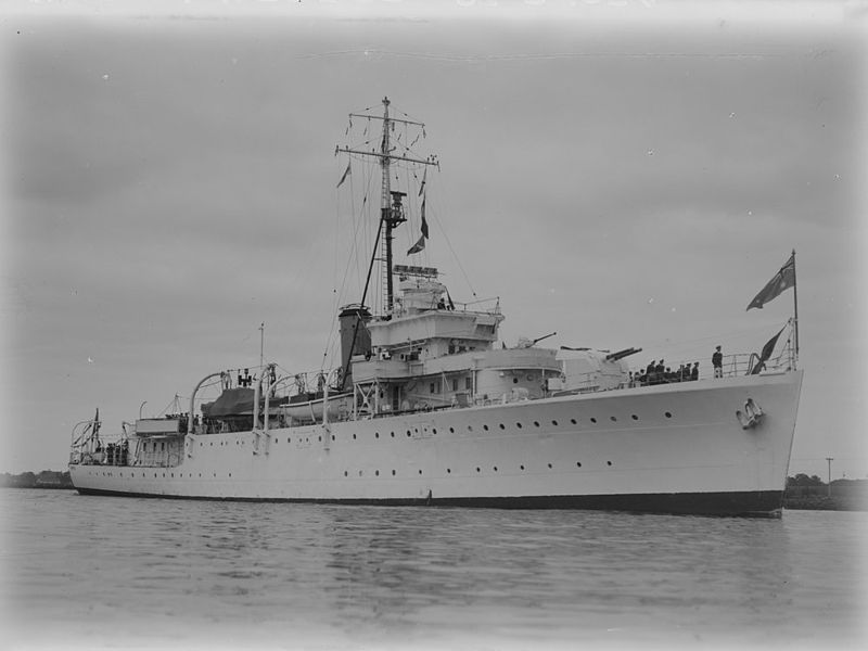 File:HMAS Warrego by Allan Green SLV H91.325 78.jpeg