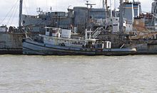 Hoga, laid up with the Suisun Bay Reserve Fleet in March 2006 Hoga-26-03-2006.jpg